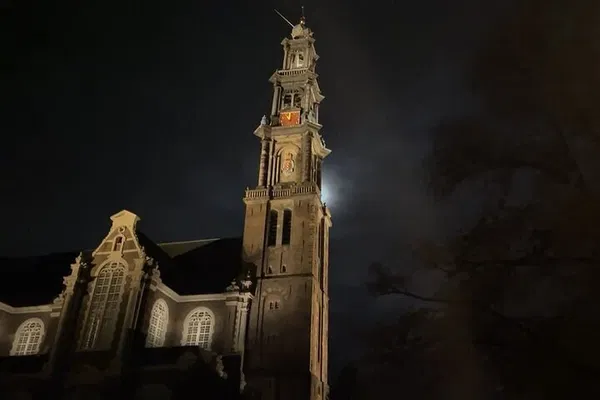 Amsterdam Ghost Tour: Spooky Tales & City History