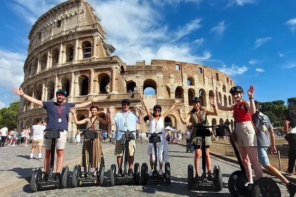 Glide Through Ancient Rome: A Segway Adventure with VR!