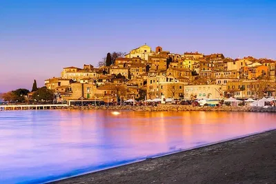 Stress-Free Rome to Bracciano/Anguillara Private Transfer