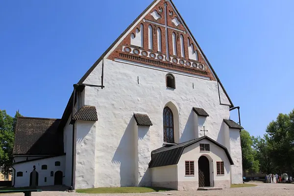 Porvoo Old Town Tour: History & Charm from Helsinki