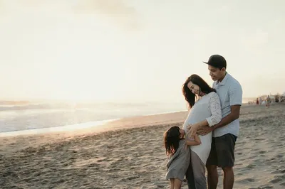 Melbourne Maternity Magic: Capture Your Glow!