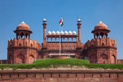 Unveiling Delhi's Soul: A Heritage Rickshaw Ride Through Old Delhi