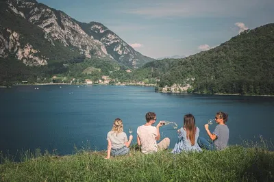 Ledro Wine Picnic: Lake Views & Vineyard Delights
