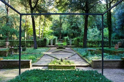 Unveiling Crete Senesi: Art, Gardens & Monasteries Await!