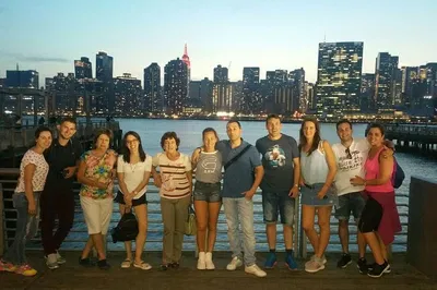 Manhattan at Night: A Dazzling 3.5-Hour Illuminated City Tour