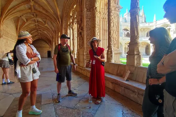 Belém: 4-Hour Tour with Jerónimos Monastery Tickets