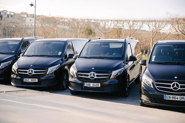 Paris Airport Transfers: Private, Stress-Free Ride