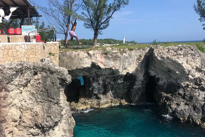 img0