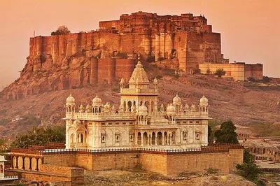Discover Rajasthan's Majesty: A 5-Day Heritage Triangle Journey