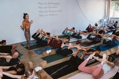 Metta Yoga: Find Your Bliss in Belize & Beyond