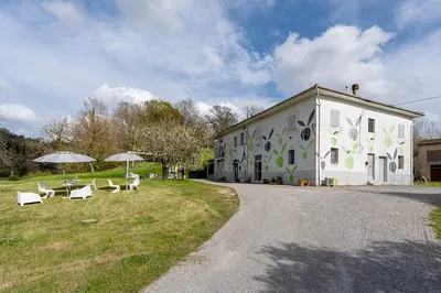 San Miniato Organic Wine Tasting: A Tuscan Escape