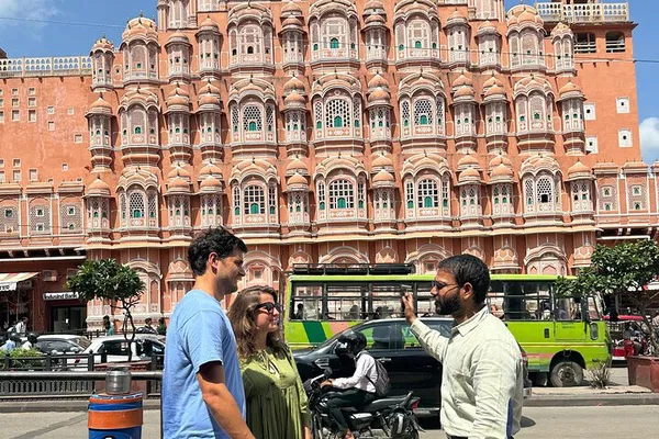 Discover Jaipur's Soul: A Guided E-Rickshaw & Walking Heritage Tour