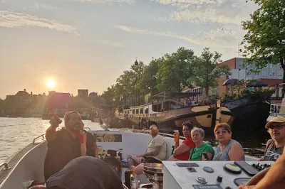 Amsterdam Sunset Cruise: Smoke-Friendly Canal Tour
