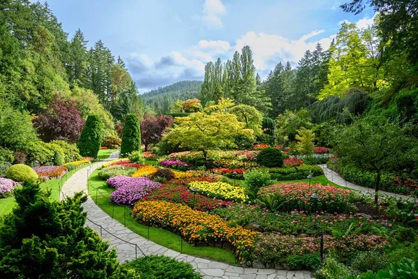 Victoria & Butchart Gardens: Elevated Day Trip