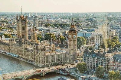 Unlock London's Secrets: A Self-Guided Mobile Adventure