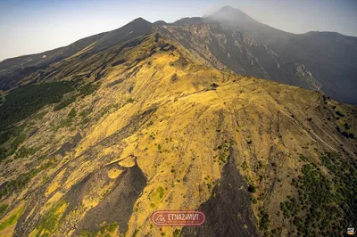 Etna Trek: Valley Ring Hike - Morning or Sunset