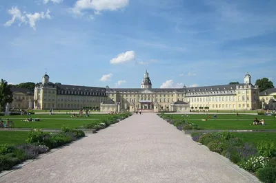 Discover Karlsruhe: A Captivating Walking Tour Through History & Culture