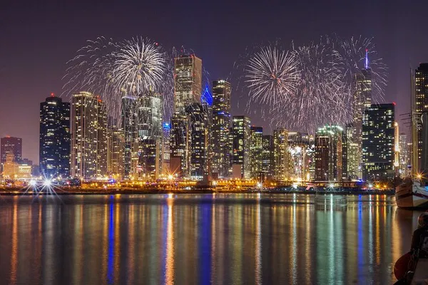 Chicago Fireworks Cruise Aboard Tall Ship Windy!