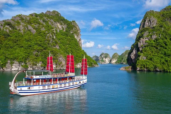 Halong & Bai Tu Long Bay: A Luxurious Escape to Vietnam's Hidden Gems