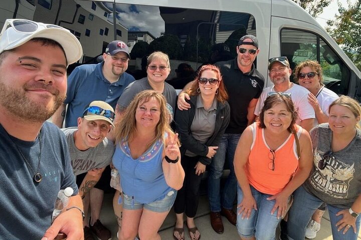 Nashville: Jack Daniel's Distillery, Music & BBQ Tour