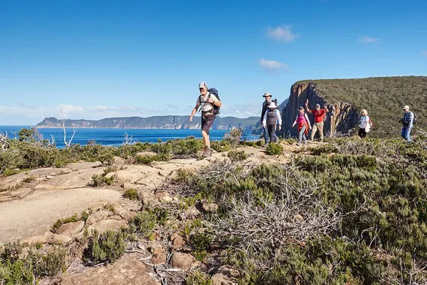 Tasman Peninsula 3-Day Hiking Tour: Cliff Hikes & Views