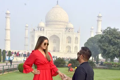 Unveiling Agra's Majesty: A Private Taj Mahal City Tour