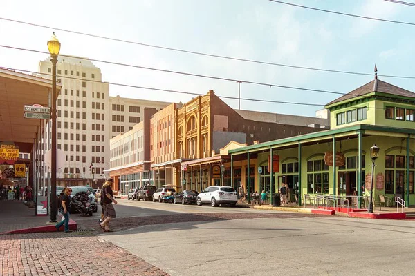 Unleash Galveston's Ghosts: A Self-Guided Haunted App Adventure!