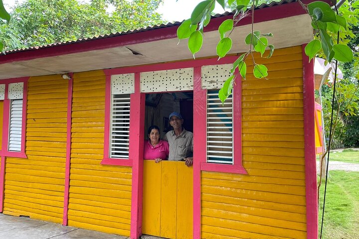 Dominican Life: Culture, Chocolate & Coffee Tour