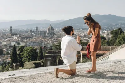 Capture Your Forever: A Dream Proposal in Romantic Florence