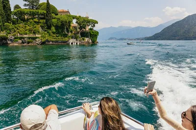 Lake Como & Bellagio: Private Boat Tour from Milan
