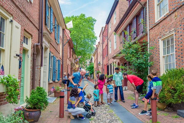 Philly's Old City: History Walking Tour - 10+ Top Sites