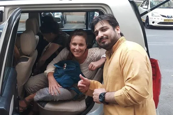 Effortless Mumbai Arrival: Private Airport Transfer with Expert Drivers