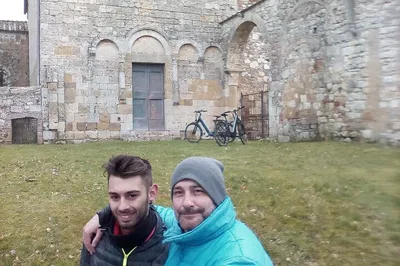 Tuscany E-Bike Adventure: Explore the Countryside Like a Local!