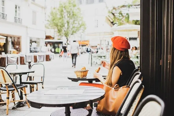 Uncover Hidden Gems: Private Flea Market Tour in Paris