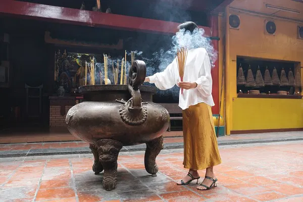 Capture Saigon's Soul: Sunrise Photography Tour in Chinatown