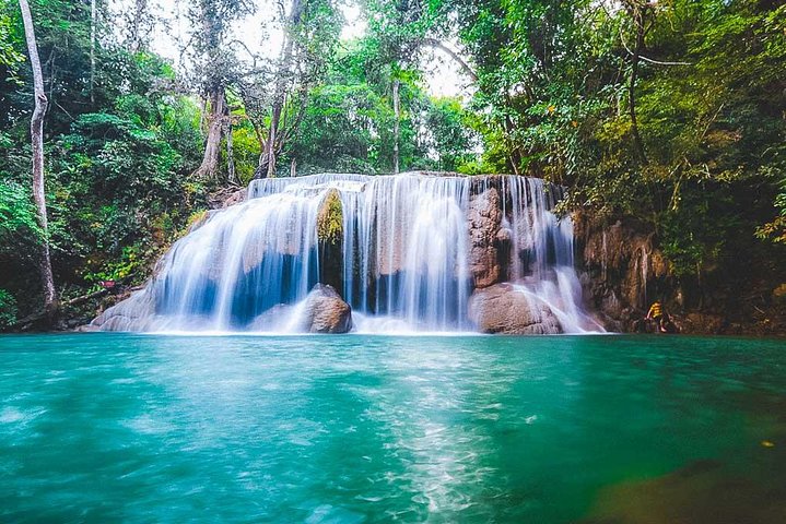Kanchanaburi's Erawan Falls & Ethical Elephant Care: An Immersive Day Trip