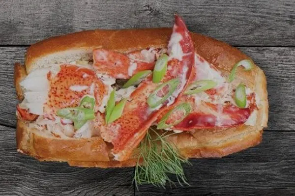 Halifax Culinary Walk: Taste History & Local Flavors!