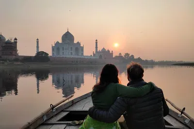 Unveiling Agra's Treasures: A Full-Day Private Car Tour of the Taj Mahal and Agra Fort