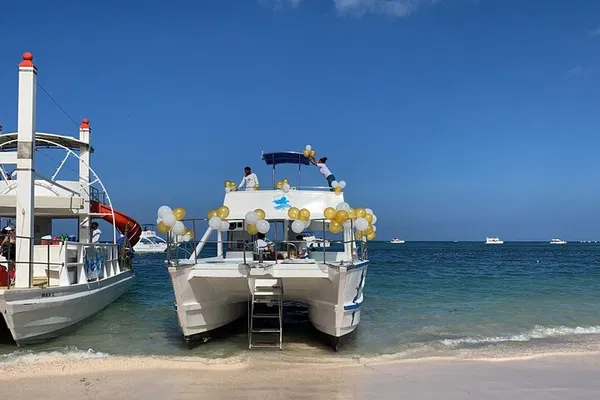 Punta Cana VIP Booze Cruise: Unforgettable Private Party at Sea!