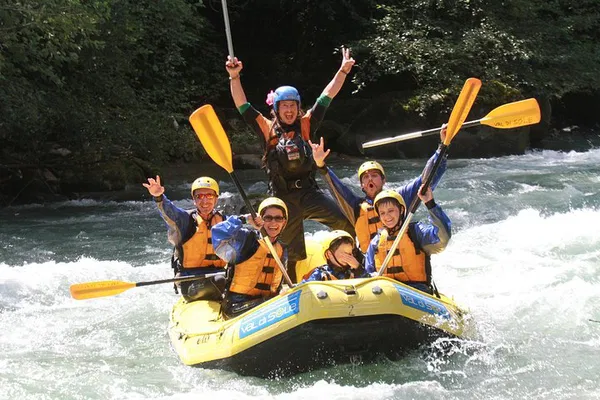 Family River Rafting Adventure: Conquer the Noce Rapids!