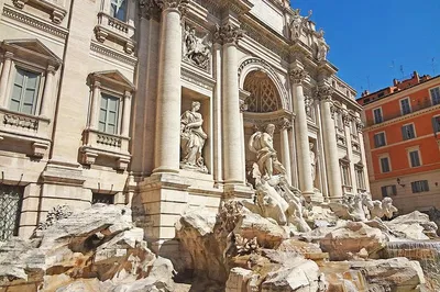 Rome's Night Wonders: A Captivating Walking Tour