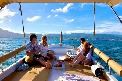 Cinque Terre Boat Tour: Private Trip from La Spezia