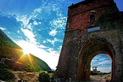 Explore Vietnam's Cultural Gems: Hue, Da Nang & Hoi An 2-Day Tour