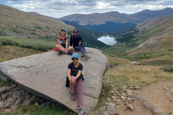 Hike Colorado's Alpine Lakes: Guided Tour & Lunch!