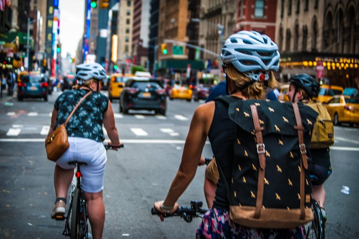 Brooklyn Bike Adventure: Explore Hidden Gems & Iconic Spots