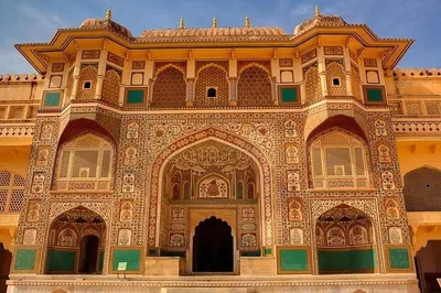 Explore Jaipur's Majesty: A Personalized Day Trip with Raj Kumar Gupta