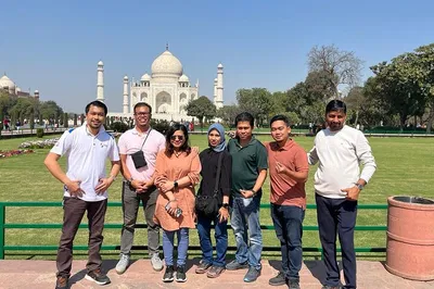 Unveiling the Taj: A Luxurious Private Day Trip from Delhi to Agra