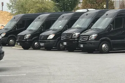 Effortless Land Transfer: Atlanta & Belize Luxury Rides