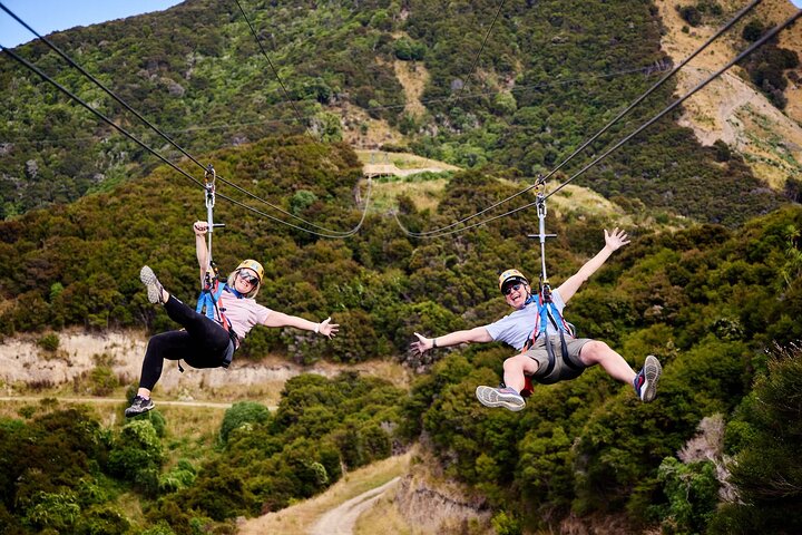 Kaikoura Zipline Adventure: Soar Through New Zealand's Natural Beauty
