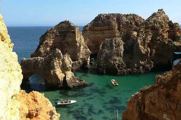 Unforgettable Algarve Escape: Private Tour from Lisbon to Coastal Gems